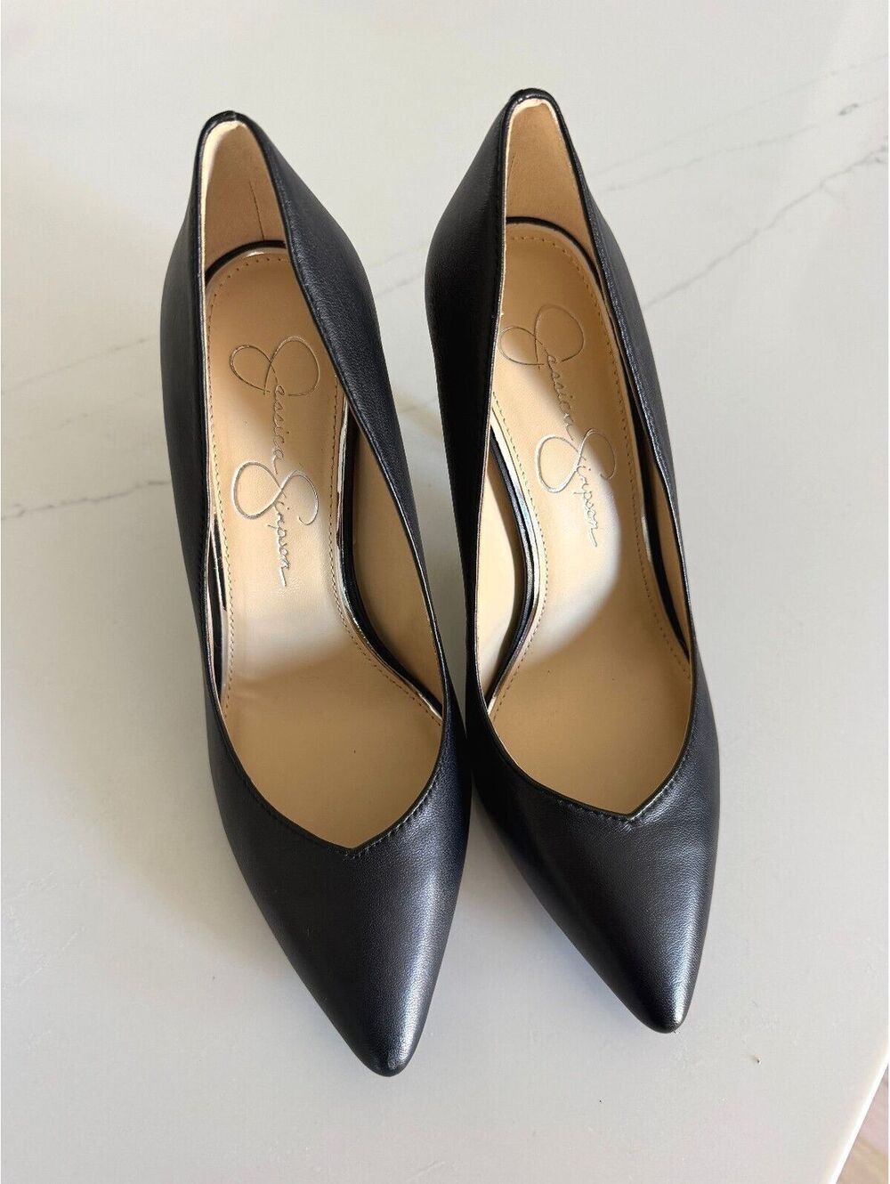 Jessica Simpson Black Leather Pointed Toe Pumps Size 7.5